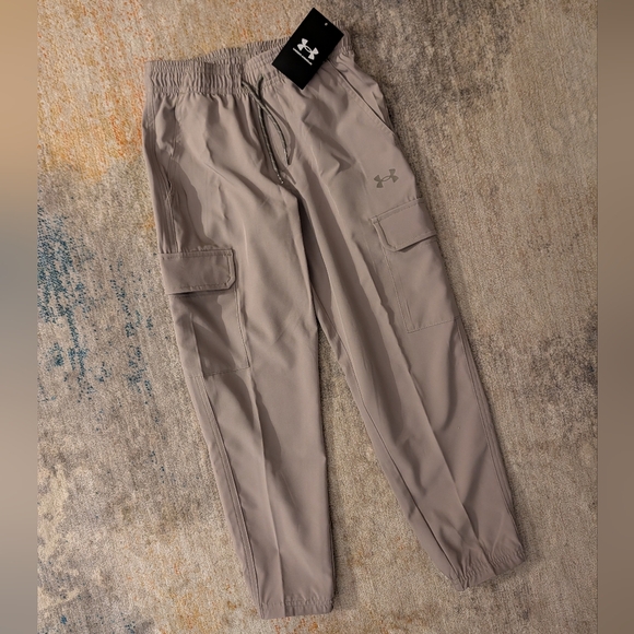 Under Armour Other - Under Armour Cargo Pants
